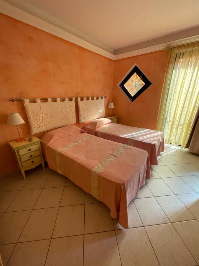 B&B Le Farfalle Палау Екстериор снимка