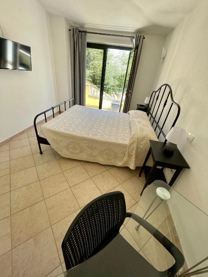 B&B Le Farfalle Палау Екстериор снимка