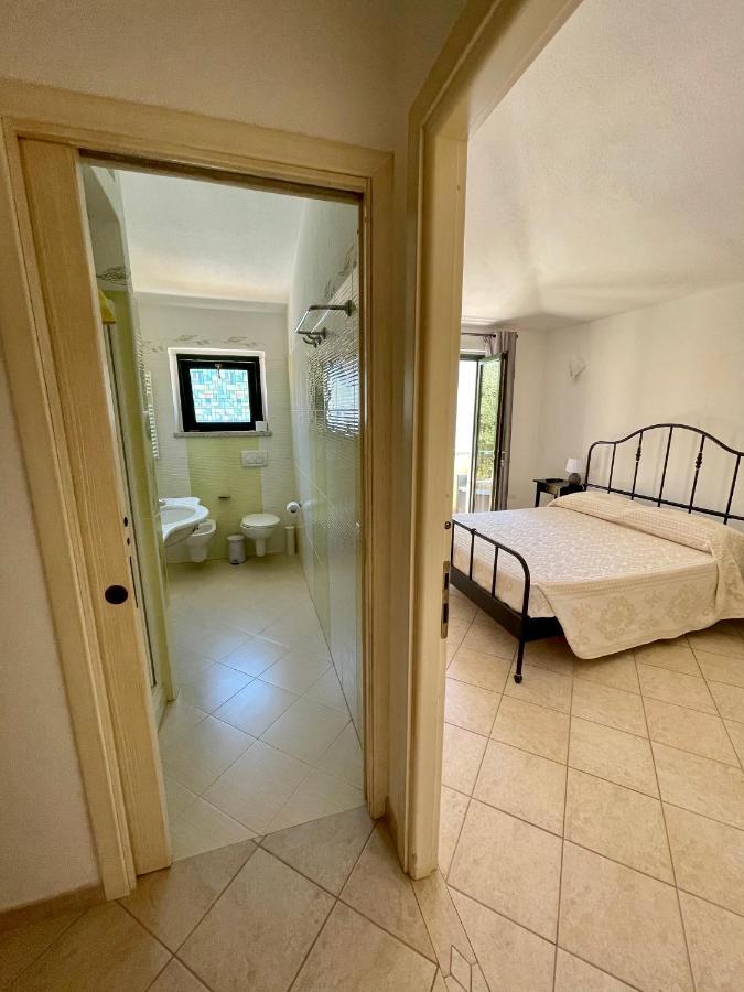 B&B Le Farfalle Палау Екстериор снимка