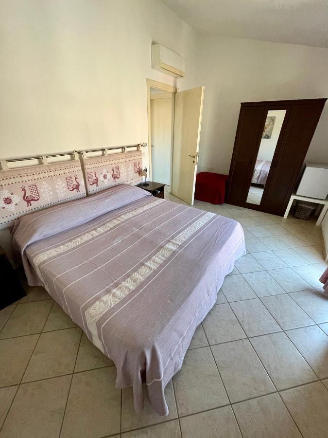 B&B Le Farfalle Палау Екстериор снимка